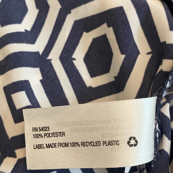 Gap Navy and White Geometric Dress - Picture 9 of 10